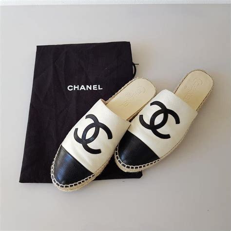 chanel slipper